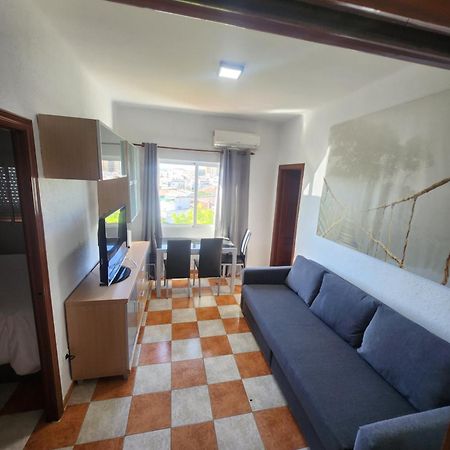 El Tardon, Triana Apartment เซบีญา ภายนอก รูปภาพ
